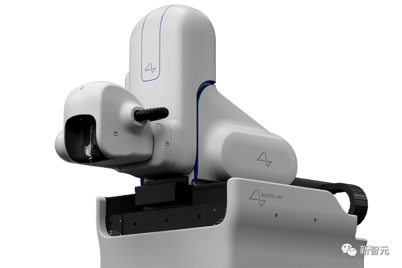 马斯克脑机接口治疗中风后遗症_脑机设备植入的新纪元：马斯克宣布Neuralink将在2025年为20至30名患者提供服务_马斯克人脑移植